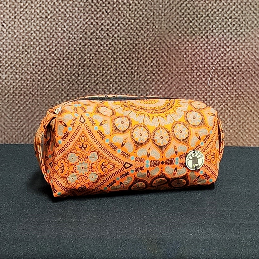 Shweshwe Toiletry bag