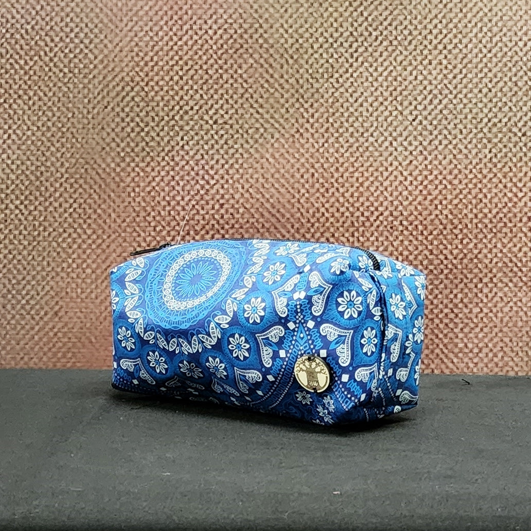 Shweshwe Toiletry/Make-up bag