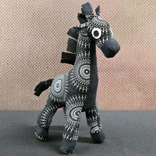 Lily Giraffe Shweshwe Stofftier