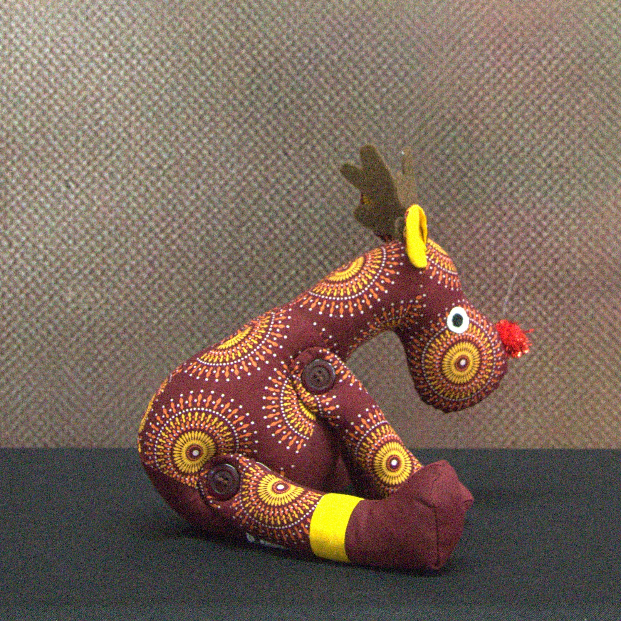 Loetsi Sonderedition Weihnachts-Shweshwe-Rentier-Kuscheltier